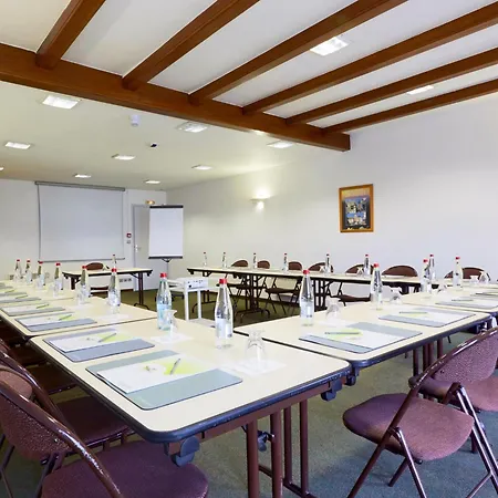 Campanile - Parc Des Expositions 3*