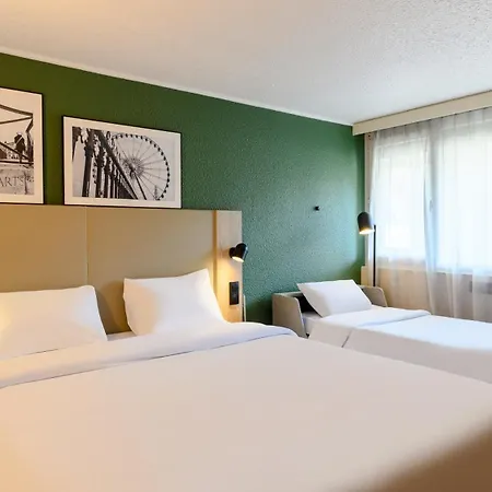 Отель Campanile - Parc Des Expositions Кольмар