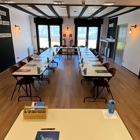 Campanile - Parc Des Expositions 3*