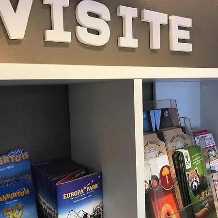 Szálloda Campanile - Parc Des Expositions