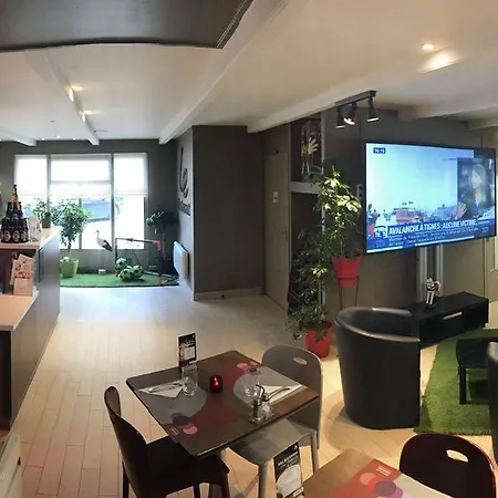 Campanile - Parc Des Expositions Hotel