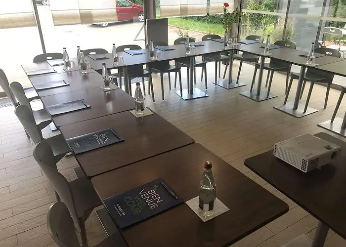 Campanile Nature - Colmar Parc Des Exposition 3* Κολμάρ