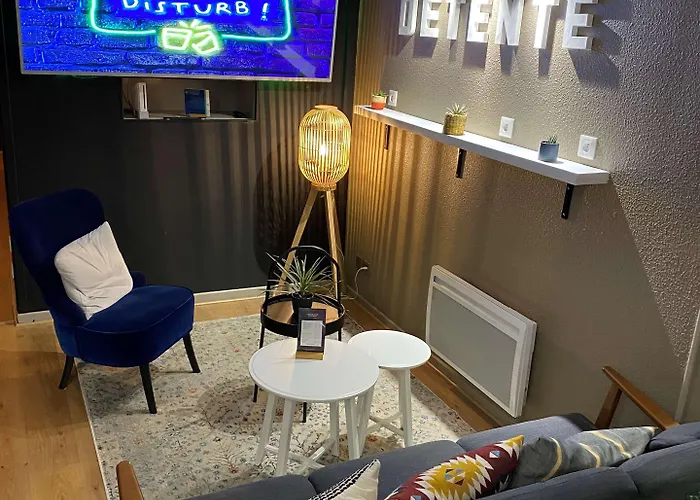 Hotel Campanile - Parc Des Expositions 3*