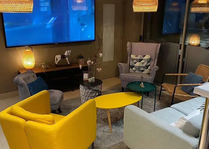 Campanile Nature - Colmar Parc Des Exposition 3* Κολμάρ