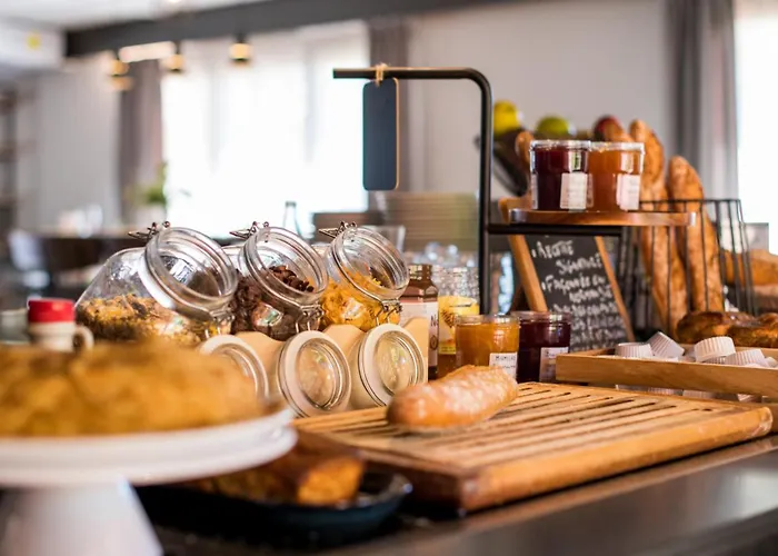 Campanile - Parc Des Expositions 3*