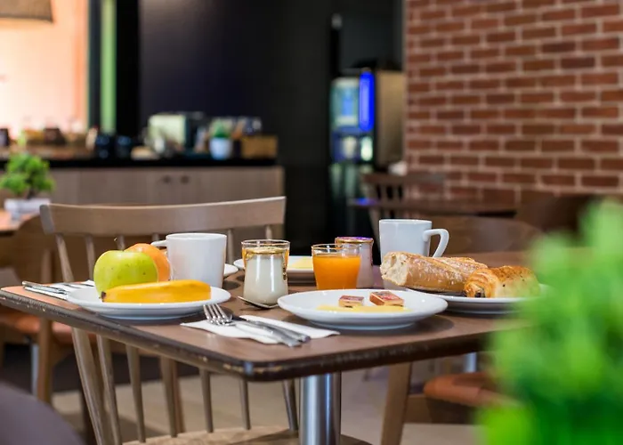 Campanile - Parc Des Expositions