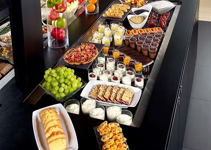 Campanile - Parc Des Expositions Hotel